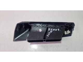 bontott PEUGEOT 5008 Középső Szellőző