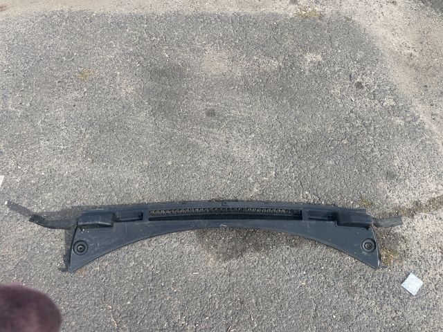 bontott PEUGEOT 5008 Levélrács