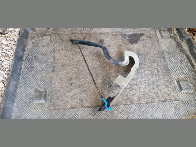 bontott PEUGEOT 5008 Motorháztető Bal Zsanér