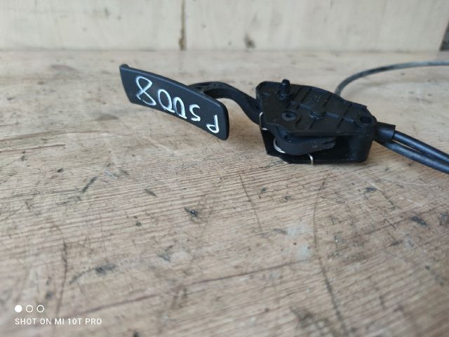 bontott PEUGEOT 5008 Motorháztető Nyitó Bowden