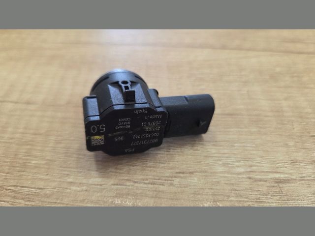 bontott PEUGEOT 5008 Tolatóradar Fej