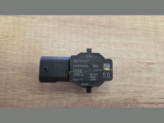 bontott PEUGEOT 5008 Tolatóradar Fej