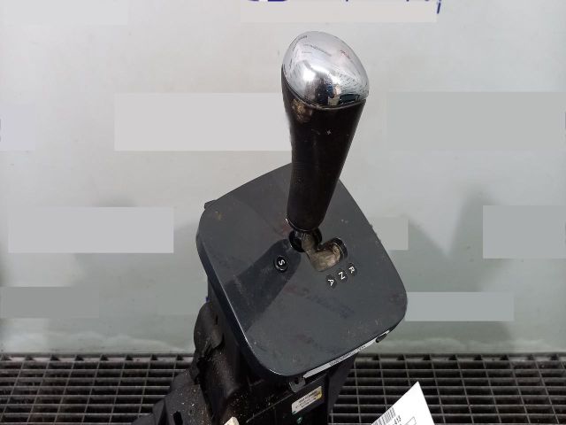 bontott PEUGEOT 5008 Váltógomb