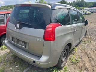 bontott PEUGEOT 5008 Váltószoknya