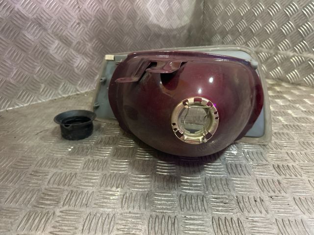 bontott PEUGEOT 505 Jobb Fényszóró