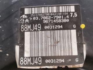 bontott PEUGEOT 508 Fékrásegítő