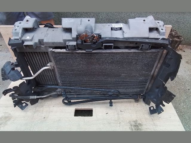 bontott PEUGEOT 508 Komplett Homlokfal (Részeivel)