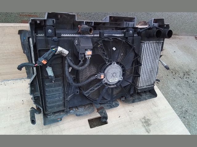 bontott PEUGEOT 508 Komplett Homlokfal (Részeivel)