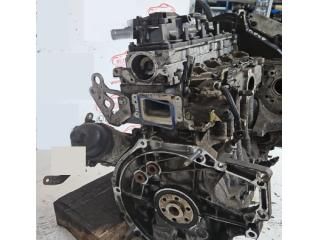 bontott PEUGEOT 508 Motor (Fűzött blokk hengerfejjel)