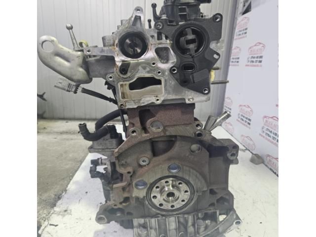 bontott PEUGEOT 508 Motor (Fűzött blokk hengerfejjel)