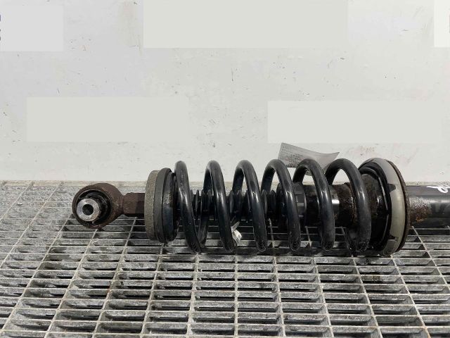 bontott PEUGEOT 508 Hátsó Rugó