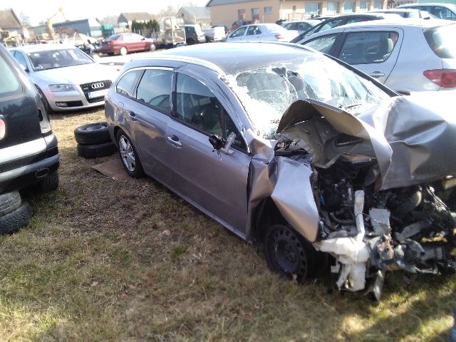 bontott PEUGEOT 508 Bal első Csonkállvány Kerékaggyal