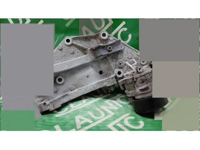 bontott PEUGEOT 508 Generátor Tartó Bak