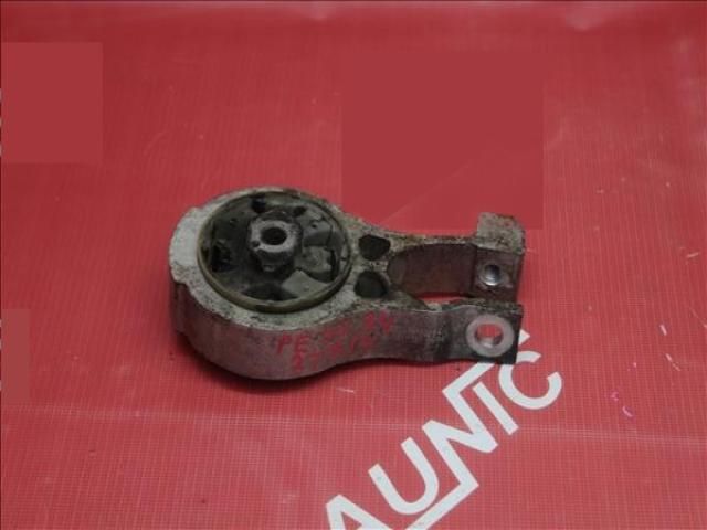 bontott PEUGEOT 508 Motor Tartó Bak (Fém)