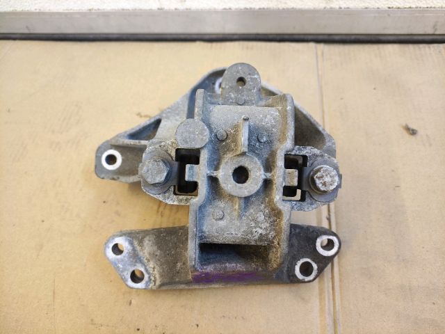 bontott PEUGEOT 508 Váltó Tartó Bak (Pozíciófüggetlen)