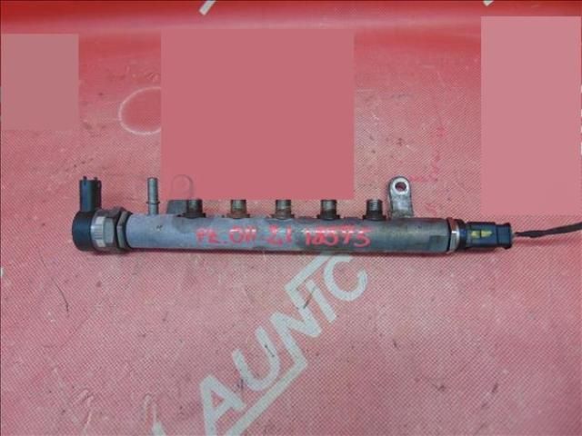 bontott PEUGEOT 508 Porlasztó Sor / Híd