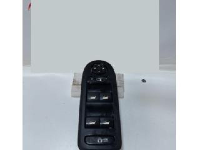 bontott PEUGEOT 508 Ablakemelő Kapcsoló Négyes / Kettes