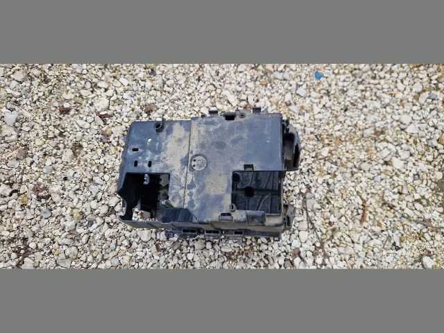 bontott PEUGEOT 508 Akkumulátor Tartó