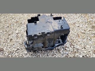 bontott PEUGEOT 508 Akkumulátor Tartó