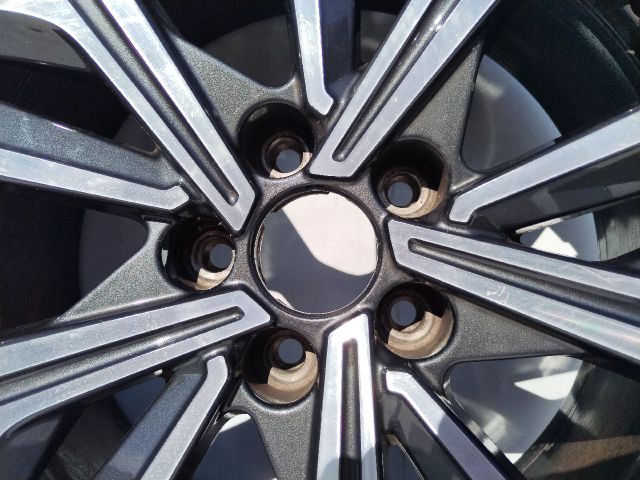 bontott PEUGEOT 508 Alufelni (1 db)