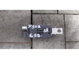 bontott PEUGEOT 508 Antenna Erősítő