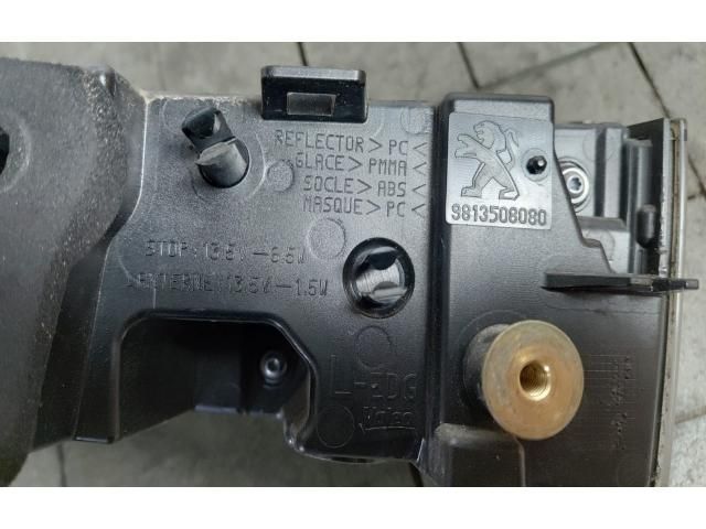 bontott PEUGEOT 508 Bal Belső Hátsó Lámpa