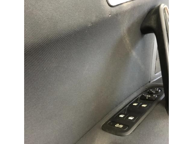 bontott PEUGEOT 508 Bal első Ajtó Kárpit