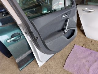 bontott PEUGEOT 508 Bal első Ajtó (Részeivel)