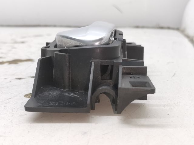 bontott PEUGEOT 508 Bal első Belső Kilincs