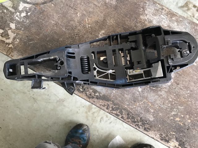 bontott PEUGEOT 508 Bal első Kilincs Hátulja