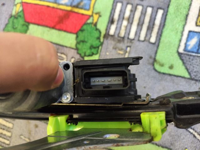 bontott PEUGEOT 508 Bal hátsó Ablakemelő Szerkezet (Elektromos)