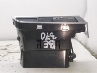 bontott PEUGEOT 508 Bal Szellőző