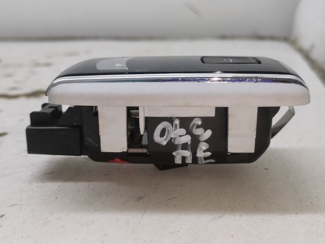 bontott PEUGEOT 508 Beltér Világítás Hátsó