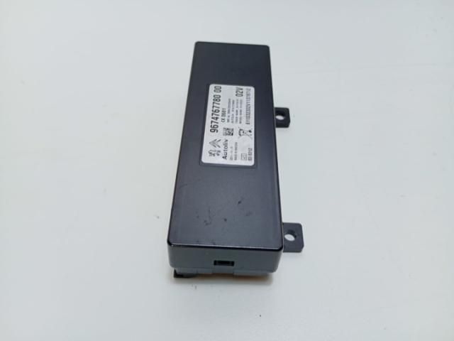 bontott PEUGEOT 508 Bluetooth Elektronika