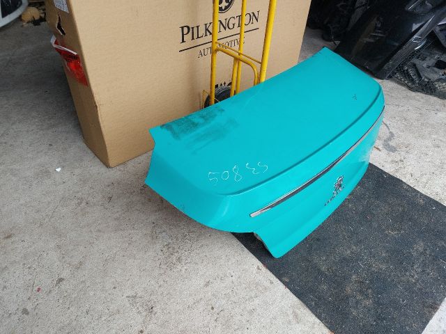 bontott PEUGEOT 508 Csomagtérajtó (Részeivel)