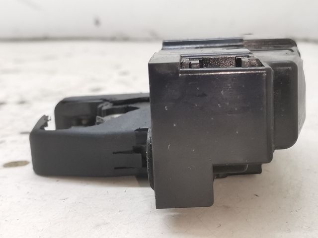 bontott PEUGEOT 508 Csomagtérajtó Zárszerkezet