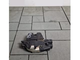 bontott PEUGEOT 508 Csomagtérajtó Zárszerkezet