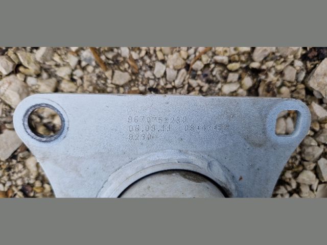 bontott PEUGEOT 508 Első Lökhárító Merevítő (Fém)