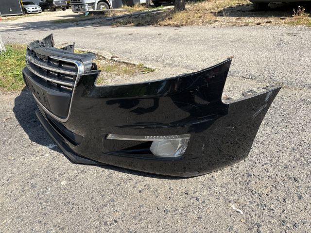 bontott PEUGEOT 508 Első Lökhárító (Részeivel)