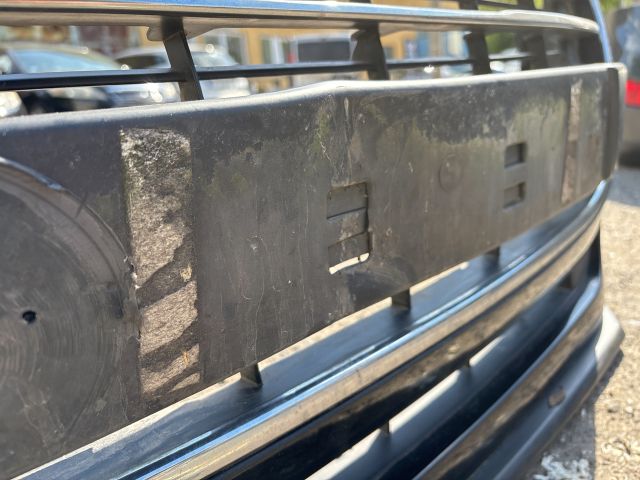 bontott PEUGEOT 508 Első Lökhárító (Részeivel)