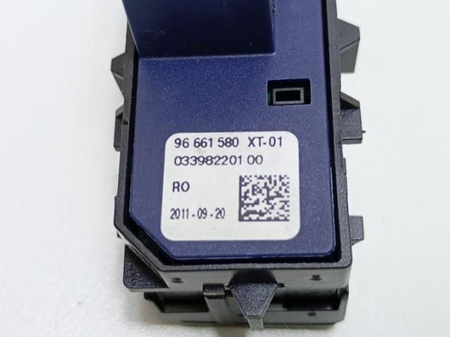 bontott PEUGEOT 508 ESP Kapcsoló