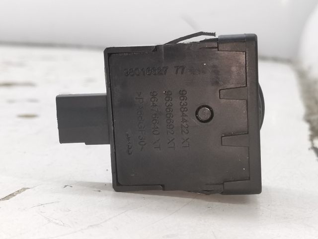 bontott PEUGEOT 508 Fényszórómagasság Állító Kapcsoló