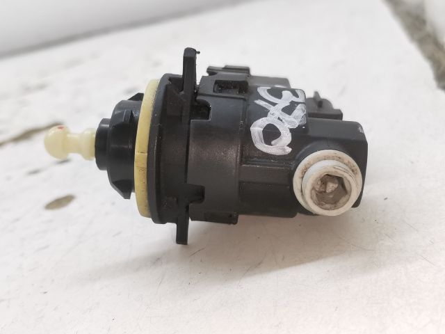 bontott PEUGEOT 508 Fényszórómagasság Állító Motor Bal