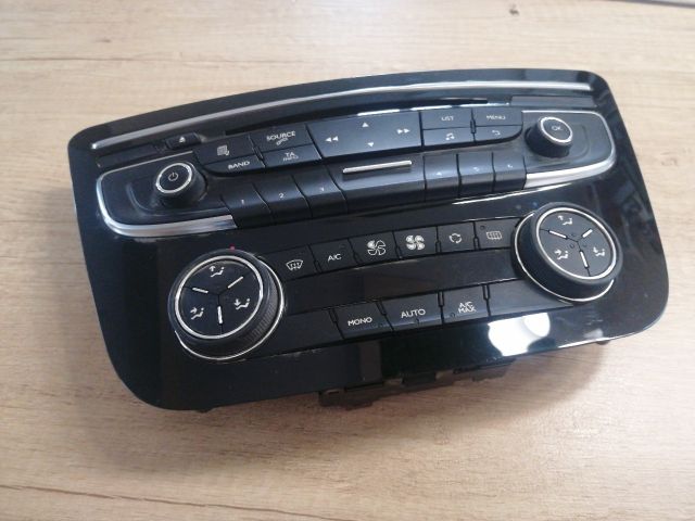 bontott PEUGEOT 508 Fűtéskapcsoló