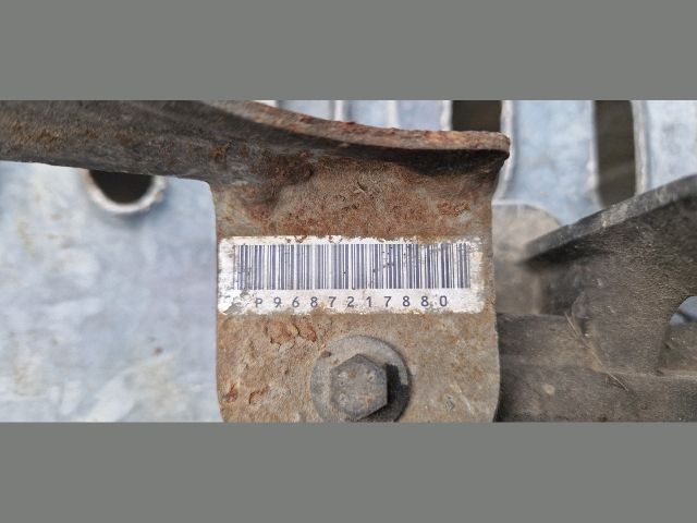 bontott PEUGEOT 508 Homlokfal Alsó Tartó