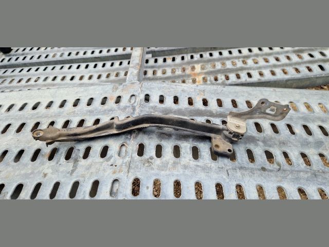 bontott PEUGEOT 508 Homlokfal Alsó Tartó