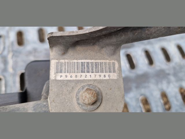 bontott PEUGEOT 508 Homlokfal Alsó Tartó