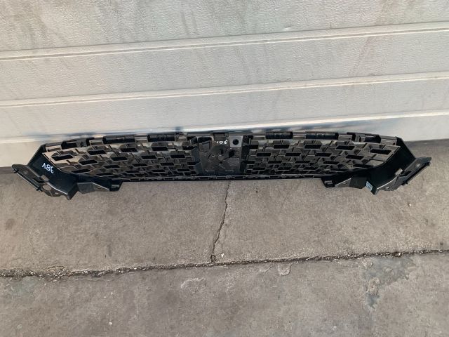 bontott PEUGEOT 508 Hűtőrács