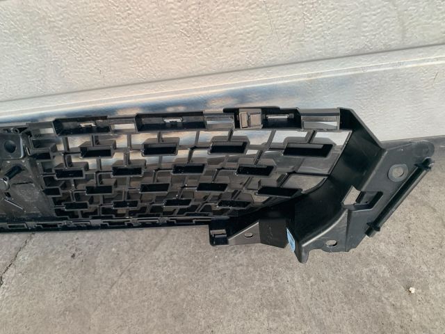 bontott PEUGEOT 508 Hűtőrács