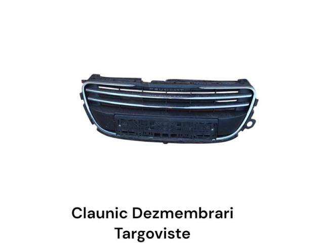 bontott PEUGEOT 508 Hűtőrács